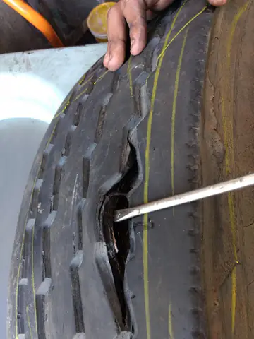 Ambiente interno da Borracharia Móvel Salmo 23 em Guarulhos